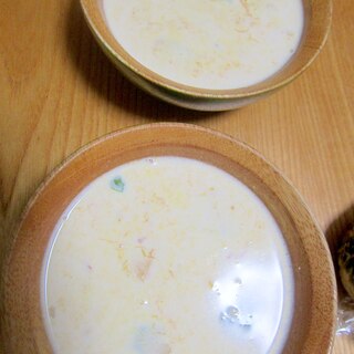 カボチャと玉葱のグリンピースミルクスープ